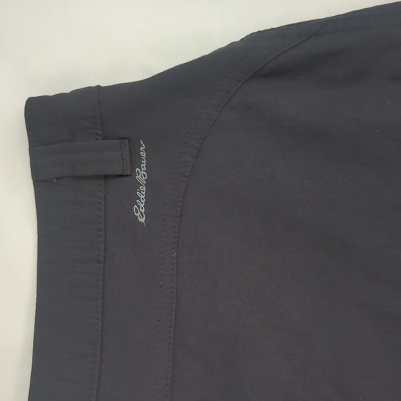 Eddie Bauer Rainier Skort, Color Black Size 4 - Picture 10 of 15